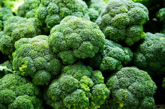 Broccoli is one of the Vegetables to Avoid kidney Stones